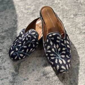 Stubbs & Wooton Summer Blue Needlepoint Mules